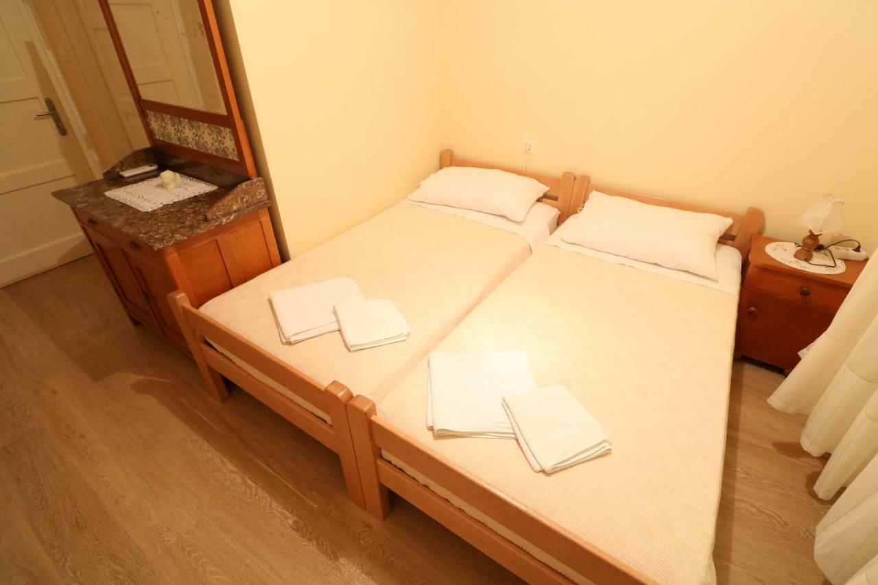 Apartment & Rooms Three Angels Baska  Ngoại thất bức ảnh
